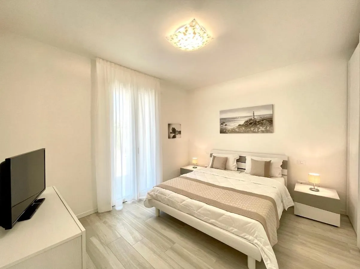C Palace - Carraro Immobiliare Jesolo - Family Apartments Lido di Jesolo